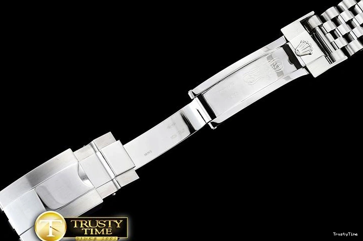 0104 ROLGMT147B – GMT Master II Durable 979